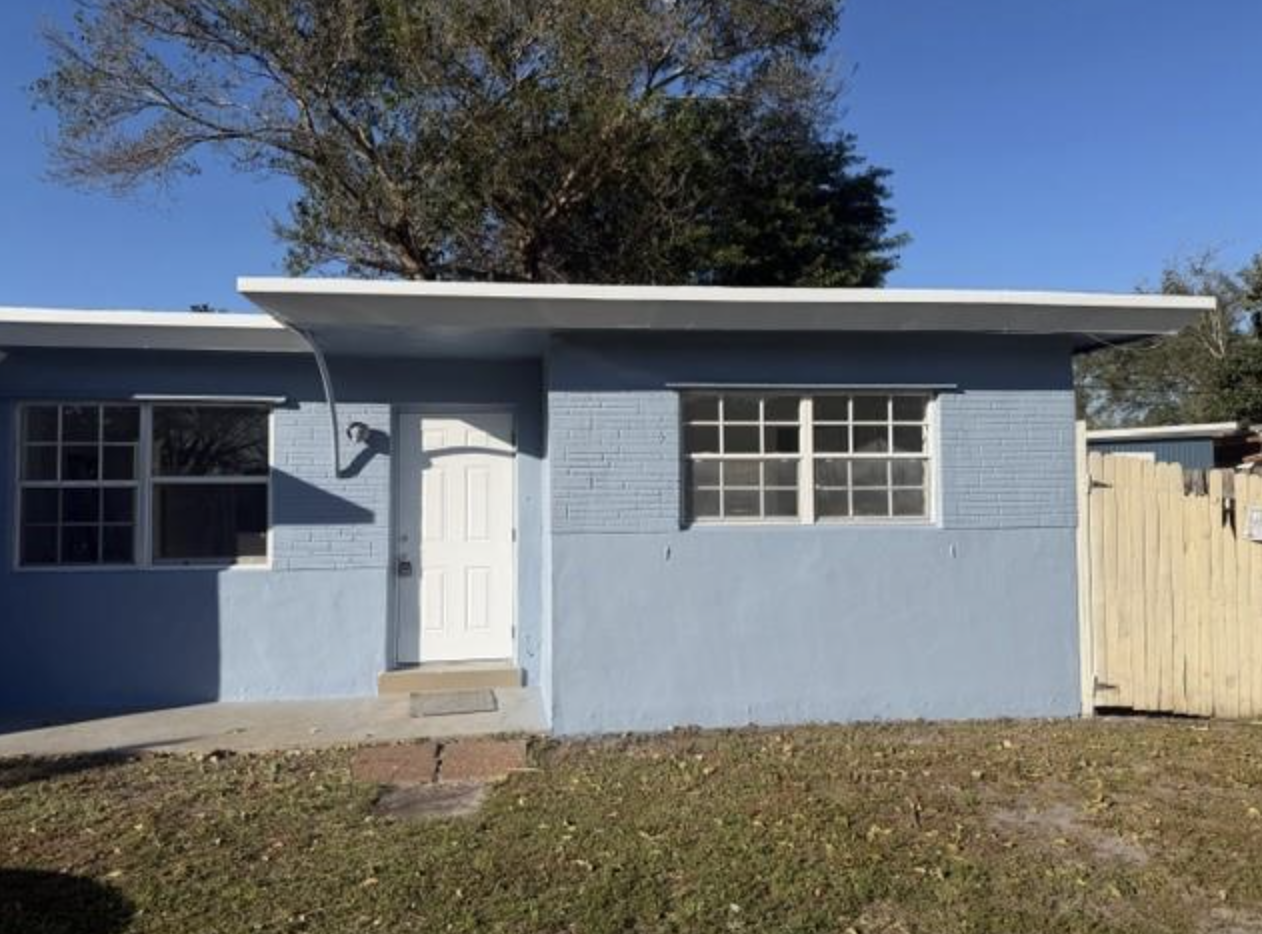5821 Taft Street, Hollywood