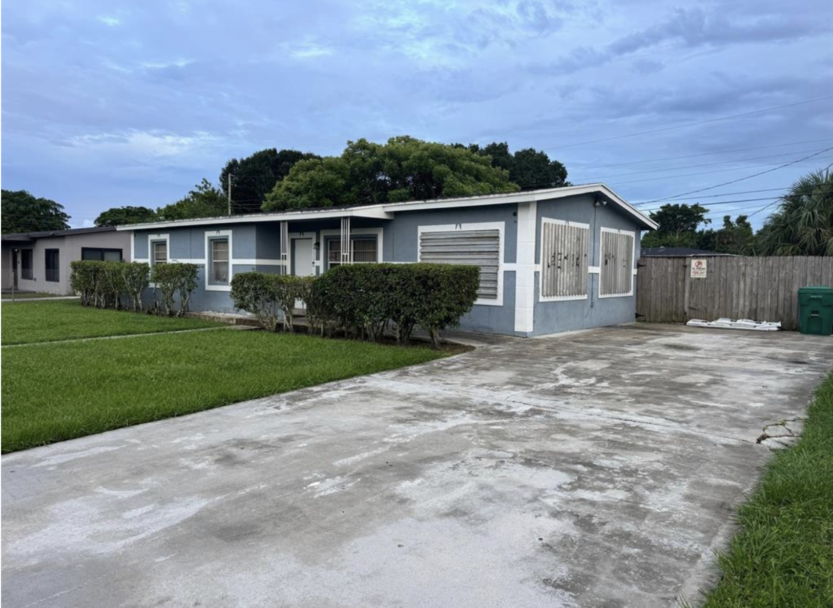 3330 NW 7th Court, Lauderhill